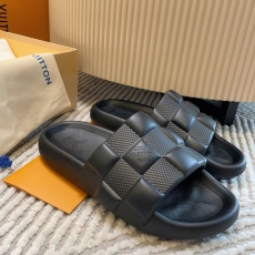 Louis Vuitton Slippers